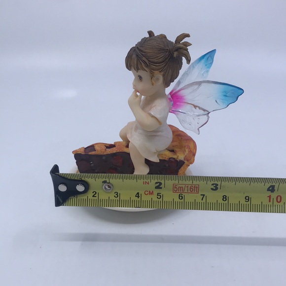 My Little Kitchen Fairies Sugar Pie Fairie by Enesco 2001 - Picture 7 of 9